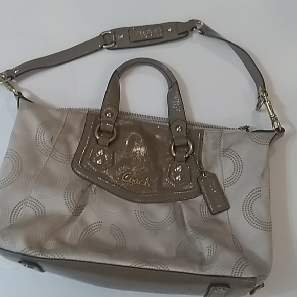 Coach Handbags - Coach purse